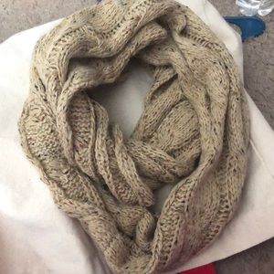 Infinity scarf